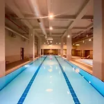 Hip Apartment *