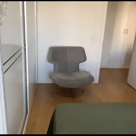 Hip Apartment