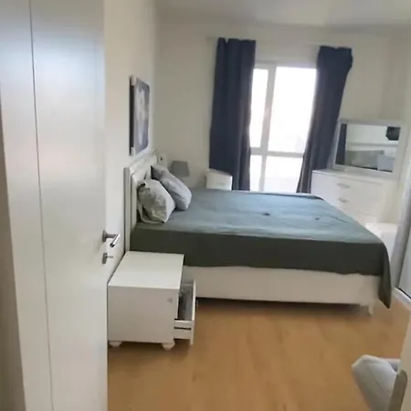 Hip Apartment
